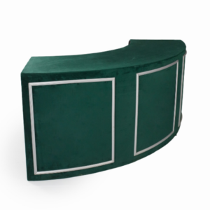 BAR CURVO REVESTIDO COM BOISERIE MÓDULO